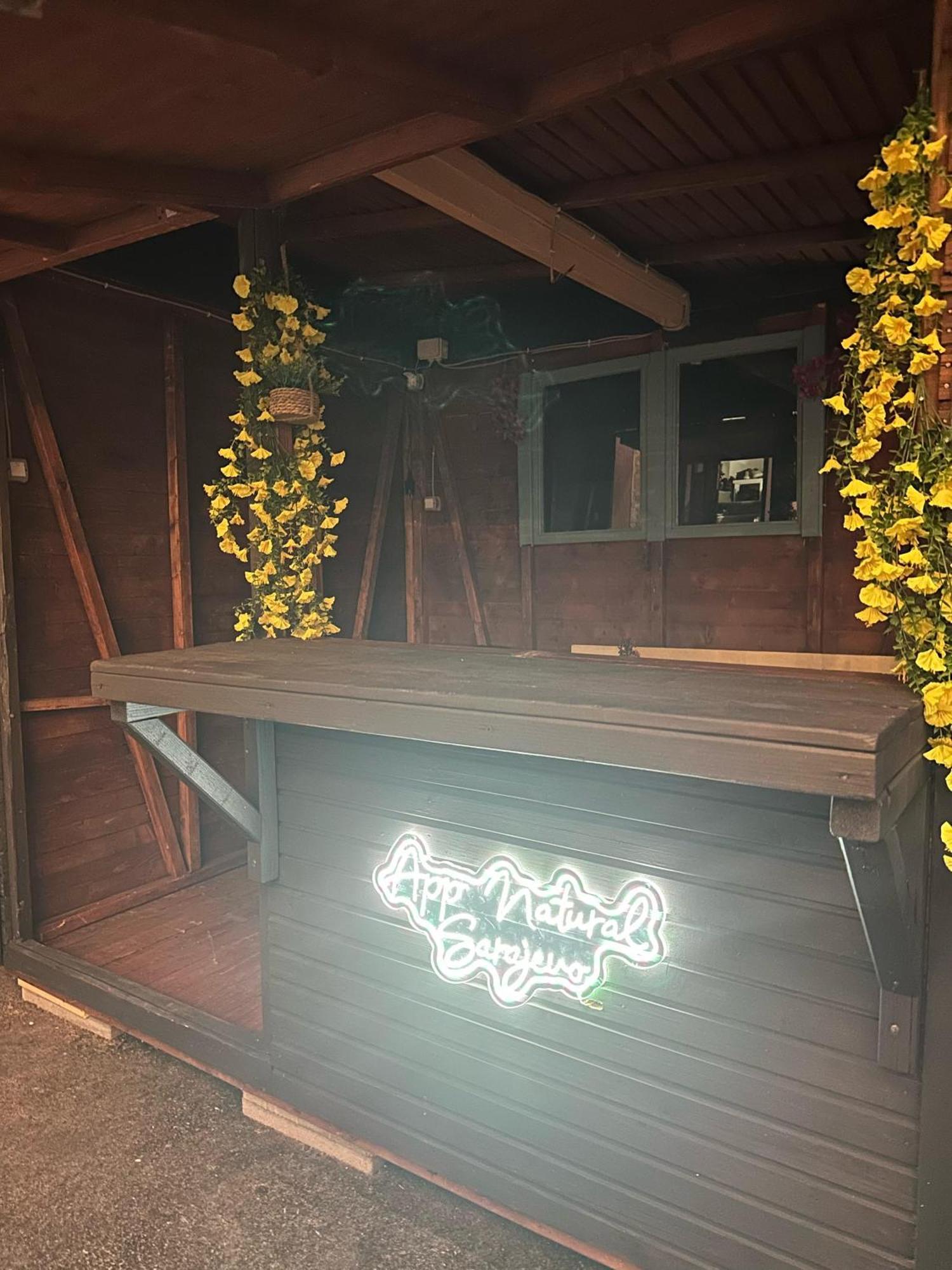 The Bungalows 塞拉耶佛 外观 照片